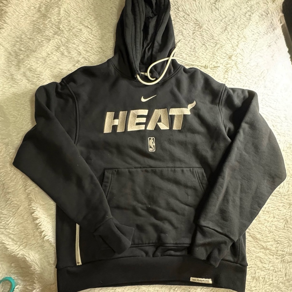 NIKE Miami Heat Black Embroidery
Heavy Hoodie Size M Men's